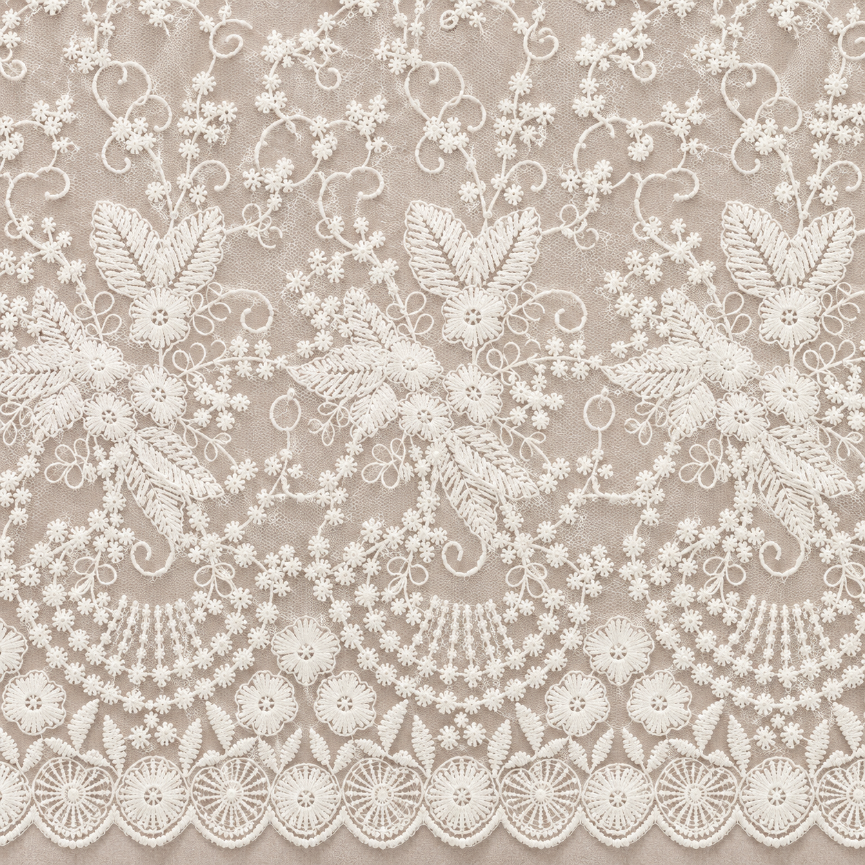 Royal Beaded Medallion (OB-01) — product view B